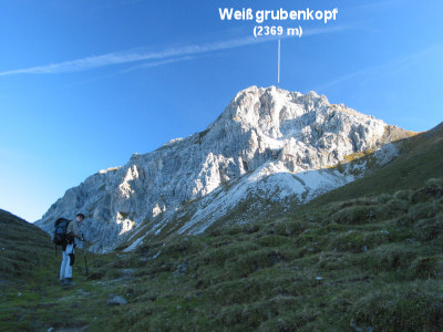 Aufstieg zum Weißgrubenkopf (2369 m).