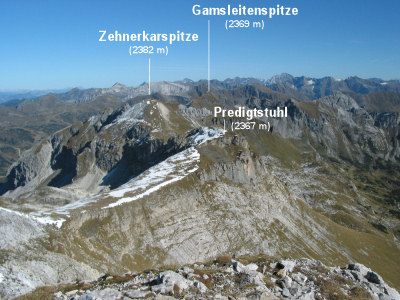 Ausblick von der Glöcknerin auf die nächsten Ziele.