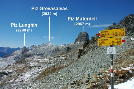 Blick von der Fuorcla Grevasalvas Richtung Südwesten auf weitere Gipfelziele? :-)