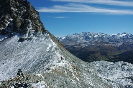 Die Fuorcla Grevasalvas (2688 m).
