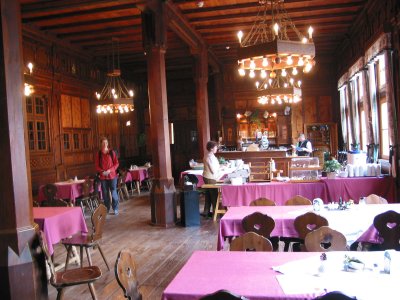 Der imposante Speisesaal der Berliner Hütte.