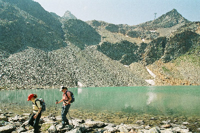 Idyllischer Lej da Diavolezza (2575 m).