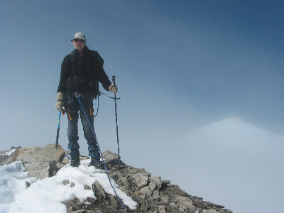 Auf der Schwarzen Wand. Im Hintergrund der Großvenediger.