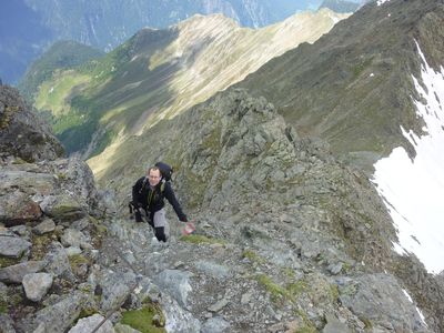 Ausgesetzte Stellen auf dem Weg zur Hochreichscharte.