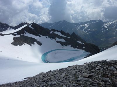 Blick hinab vom Zwieselbacher Roßkogel.