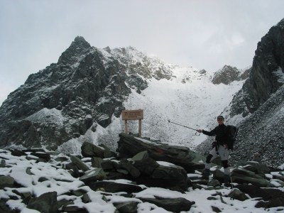 In der Kernzone des Nationalparks. Im Hintergrund der Säulkopf.